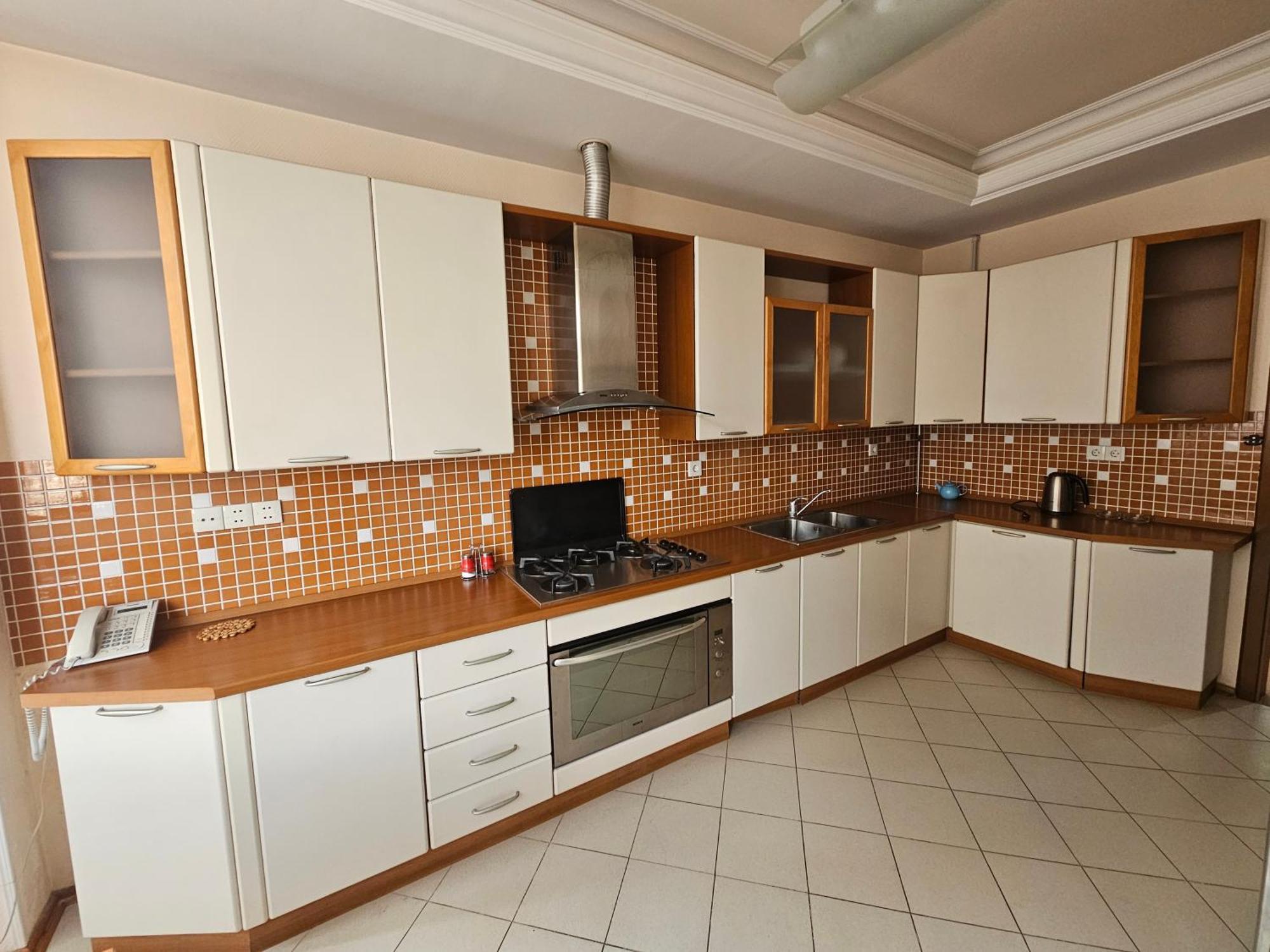 Apartment Near Nizami Cinema *