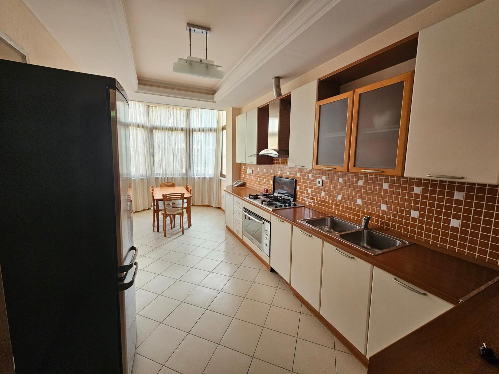 Apartment Near Nizami Cinema
